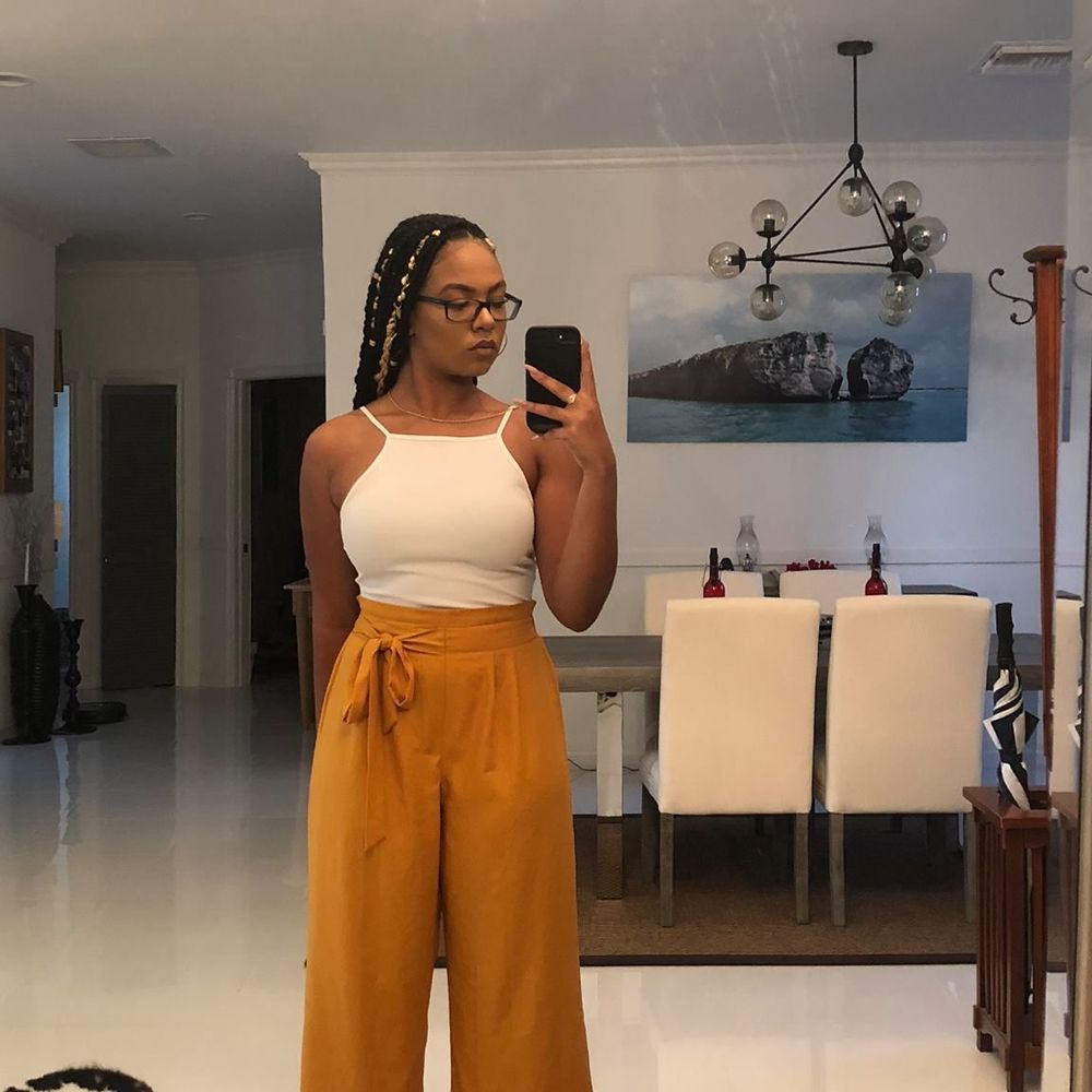 Meet your Posher, Nyia